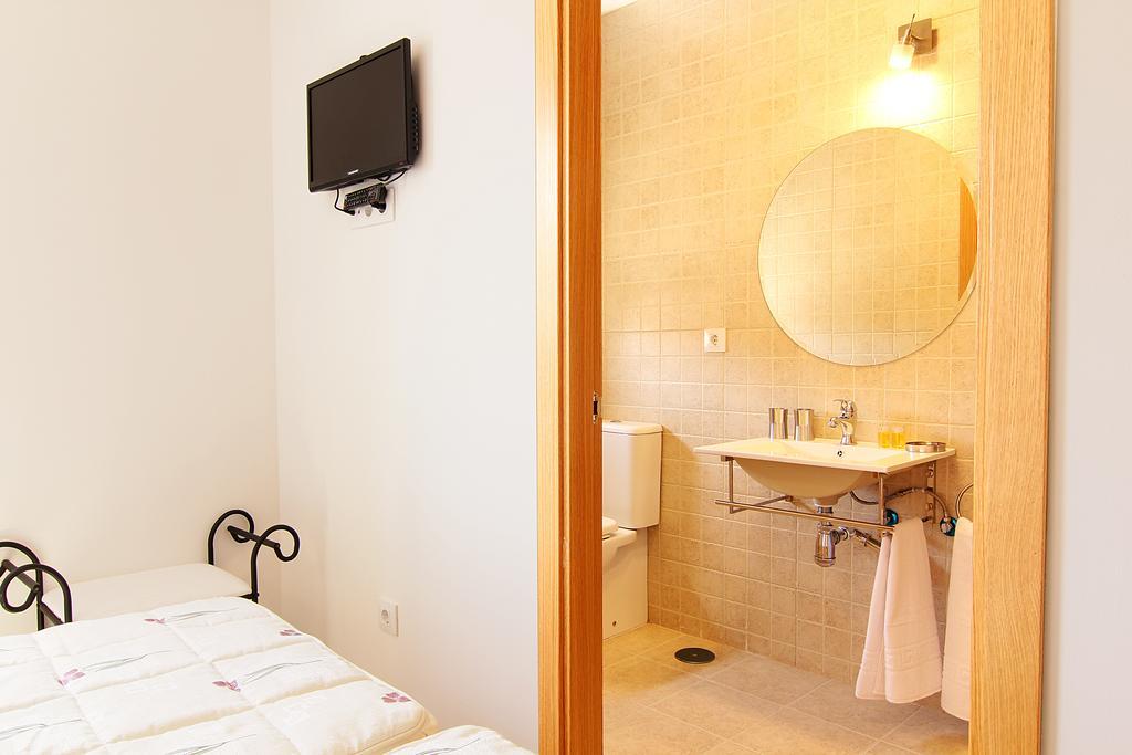Hostal Yessy Candeleda Quarto foto